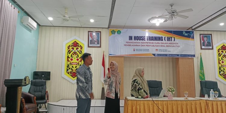 Guru MI Izharul Ulum Ikuti IHT Kementerian Agama Lamandau